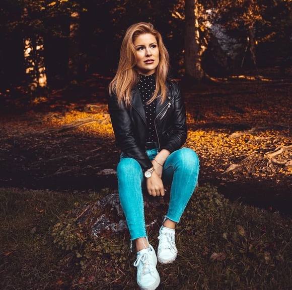 Profile Picture of Sarah Isabelle (@sarahisabell841) on Poshmark