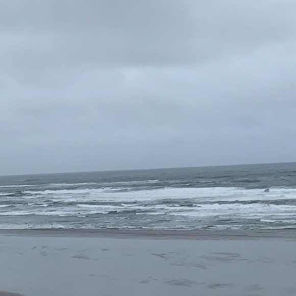 Profile Picture of Payton Hollinger (@paytonhollinger) on Poshmark