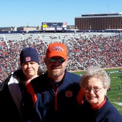 Profile Picture of Carol Brackett (@@BrackettCarol) on Twitter