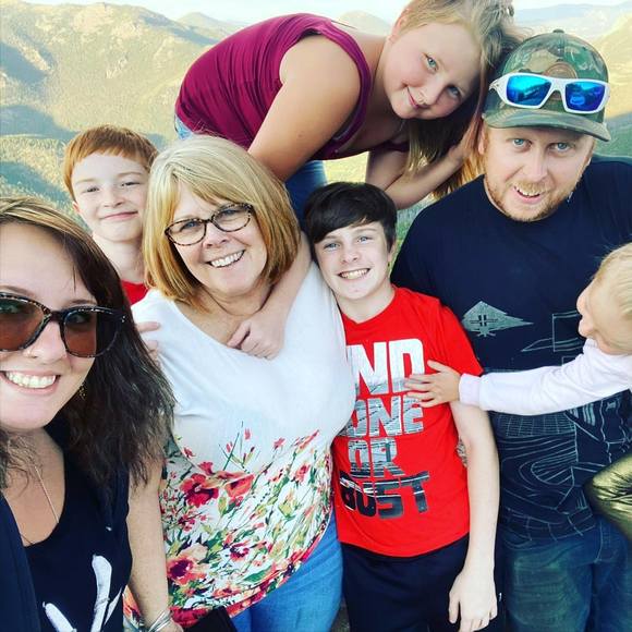 Cindy Grossenbacher - Poshmark Profile Picture of Cindy Grossenbacher (@cgrossenbacher) on Poshmark