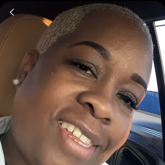Profile Picture of Janet Mcgregor (@janet_mcgregor) on Poshmark