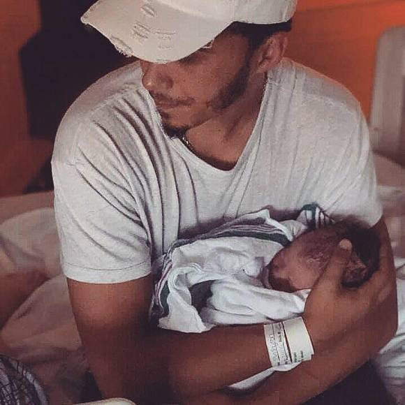 Profile Picture of Kareem Mavis (@kareemavis) on Poshmark