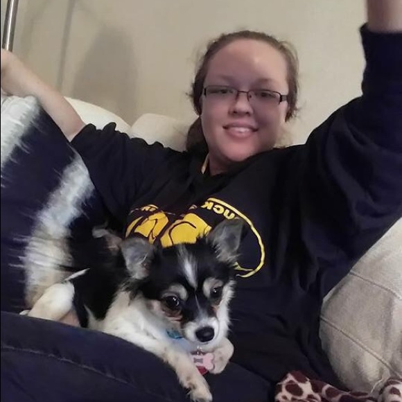 Profile Picture of Kim Schuchard (@kimbo614) on Poshmark