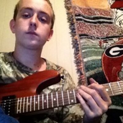 Profile Picture of Chris Mullis (@Mullis2695Chris) on Twitter