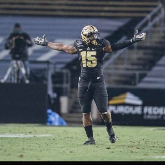 Profile Picture of Damarcus Mitchell (@damarcus01) on Poshmark