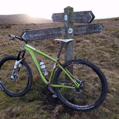 Profile Picture of James Spears (@soilbikesbeer) on Twitter