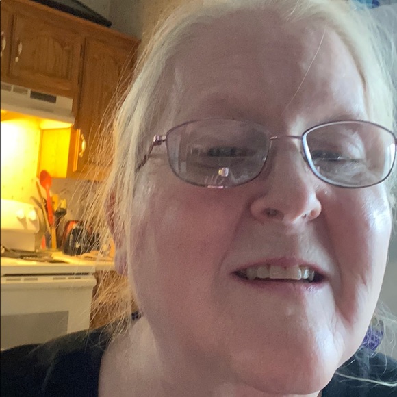 Profile Picture of Joyce Wilmer (@joycewilmer) on Poshmark