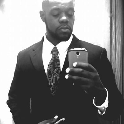 Profile Picture of Robert Steele (@checkmymike84) on Twitter