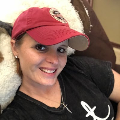 Profile Picture of Heather Solomon (@Soonerchic7) on Twitter