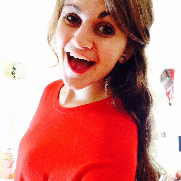 Profile Picture of Katherine Carey (@katherinecarey) on Poshmark