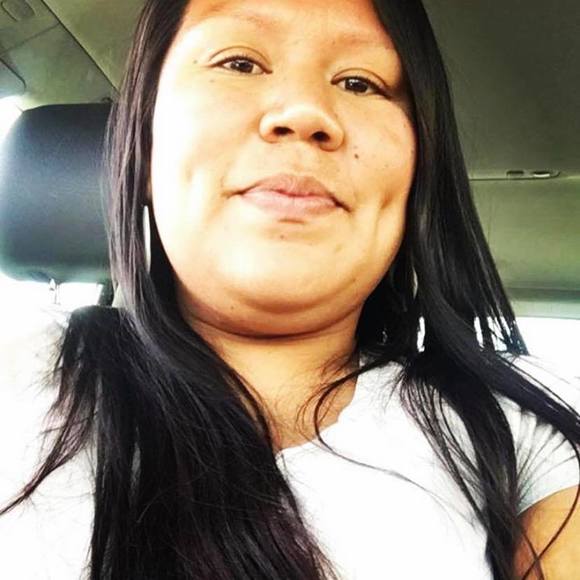 Profile Picture of Isabel White (@therealmrs) on Poshmark