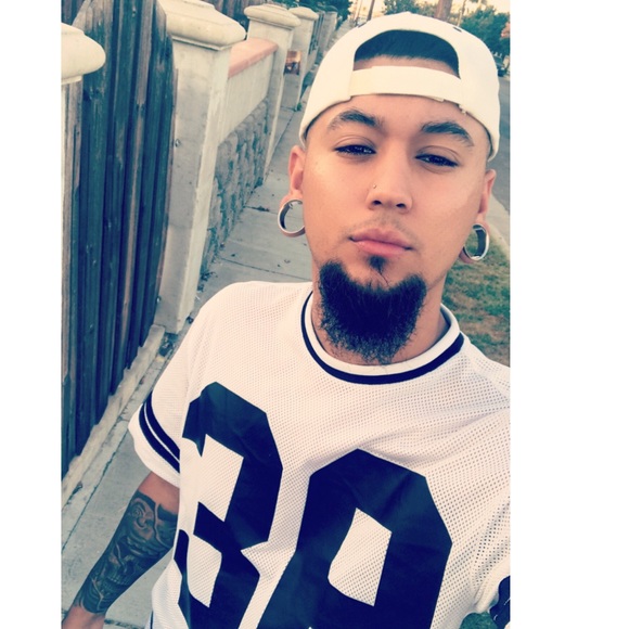 Profile Picture of Michael Servin (@bizymike) on Poshmark