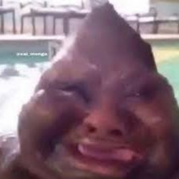 Profile Picture of Andrew Dehoyos (@andrewdehoyos) on Poshmark