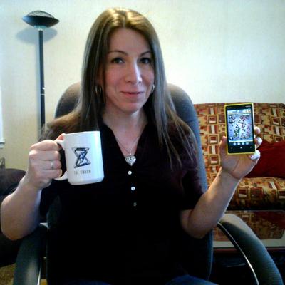 Profile Picture of Elizabeth Morrissey (@Flower_of_Swarm) on Twitter