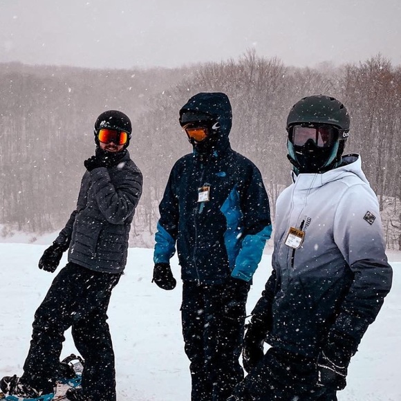 Jacob Uhlig - Poshmark Profile Picture of Jacob Uhlig (@jkuhlig) on Poshmark