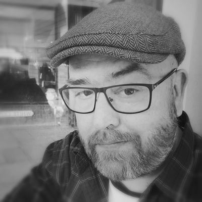Profile Picture of (((Neil))) 👁‍🗨 🔺 #NoSafeSpaceForJewHate (@dungeekin) on Twitter