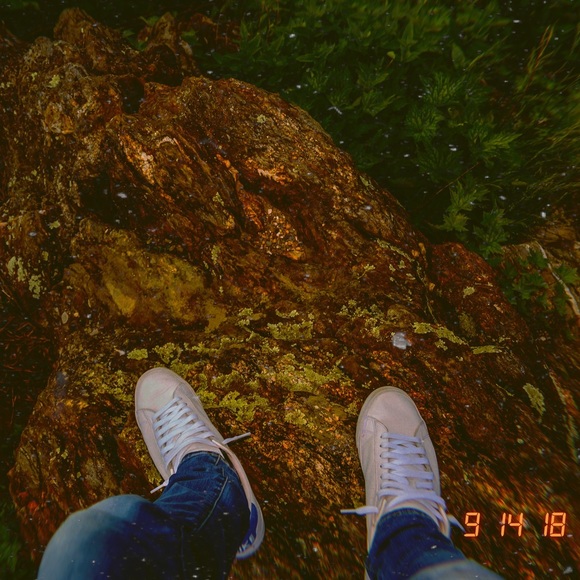 Profile Picture of James Lucas (@jvmeslucvs) on Poshmark