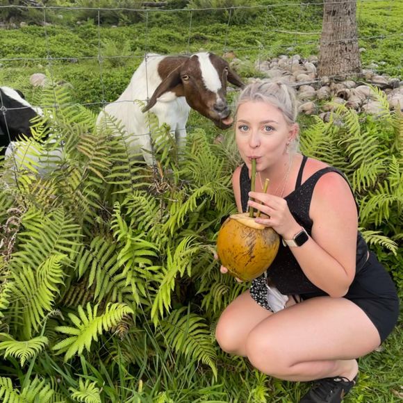 Profile Picture of Katerina Draganchuk (@kdraganchuk) on Poshmark