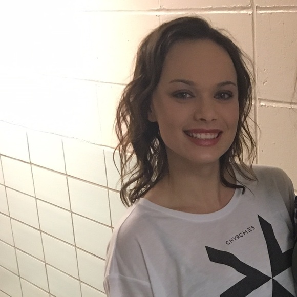 Molly Mcilhon - Poshmark Profile Picture of Molly Mcilhon (@mgm722) on Poshmark