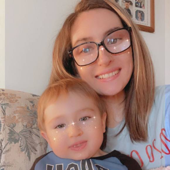 Profile Picture of Elizabeth Peck (@woltmangirl) on Poshmark
