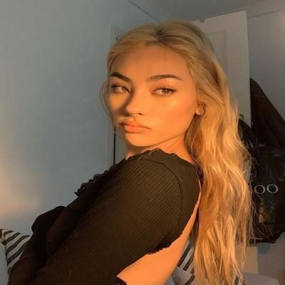 Profile Picture of marian (@marian.sinclair1) on Tiktok