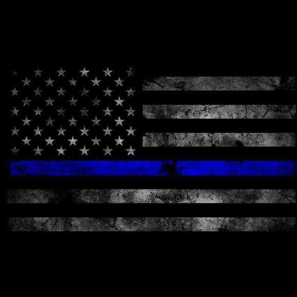 Profile Picture of Devin Bolin (@bolin_devin14) on Poshmark