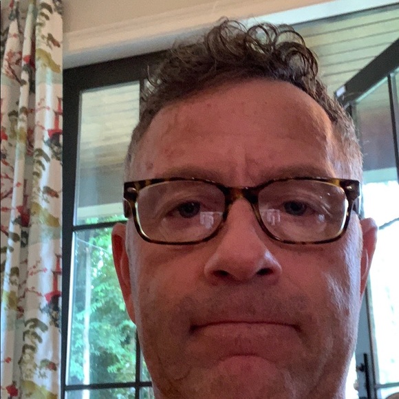 Profile Picture of Scott Stover (@scottstover) on Poshmark