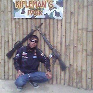 Profile Picture of Chris Ragos (@jill.estolas) on Facebook