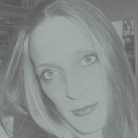 Profile Picture of Christine Parkerson (@queenkissy77) on Poshmark