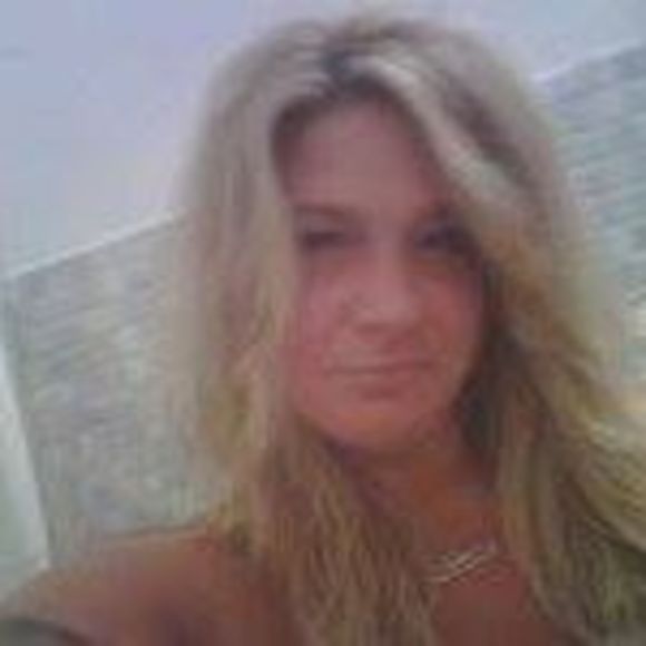 Profile Picture of Antoinette Ciulla (@tciulla44) on Poshmark