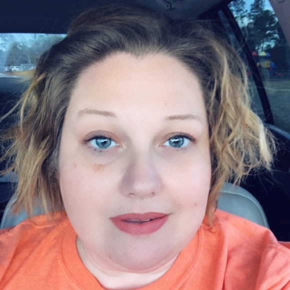 Profile Picture of Rebecca Dottellis (@rad8898) on Poshmark