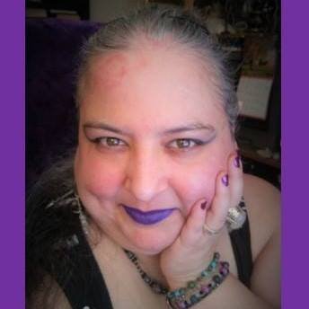 Profile Picture of Beth M. Downs (@SpiderChilde13) on Twitter