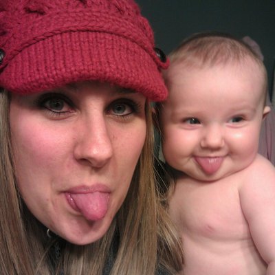 Profile Picture of Nichole Larsen (@Nichole7347) on Twitter