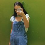 Profile Picture of mia chatfield-scott (@angelworm) on Instagram