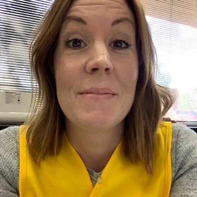 Profile Picture of Nicole Darling (@nicoledarlingsd) on Twitter