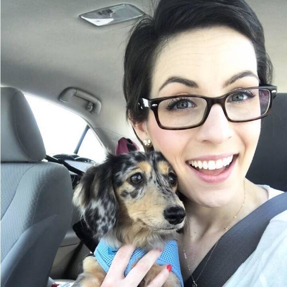 Profile Picture of Lovelee Rodio (@rodio490) on Poshmark