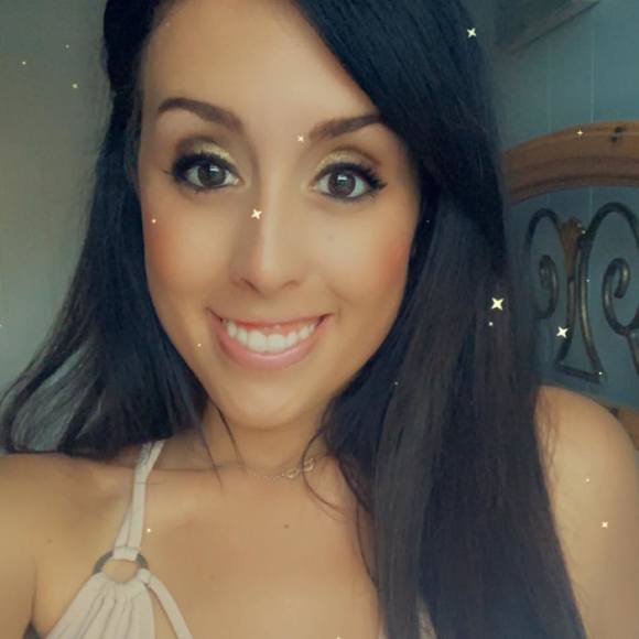 Profile Picture of Sarah Sargent (@dancer4603) on Poshmark