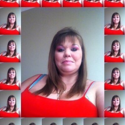 Profile Picture of E. Nadia Lozano (@nadialoza1118) on Twitter