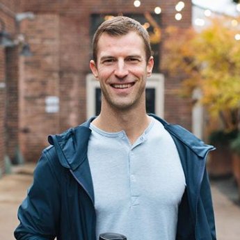 Profile Picture of Dr. Josh Axe (@drjoshaxe) on Twitter