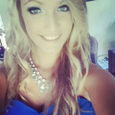 Profile Picture of Amber Halliday (@AmberJPebs) on Twitter