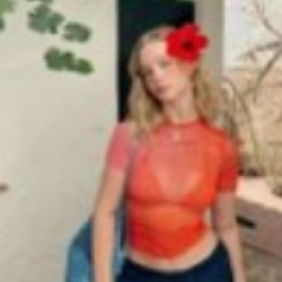 Profile Picture of Bobette Tammy (@bobettpw975) on Poshmark