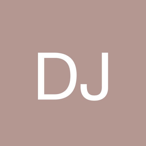 Profile Picture of David Jackson (@dljkcj2) on Poshmark