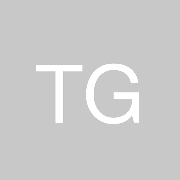 Profile Picture of Terry Gundersen (@tgundersen) on Poshmark