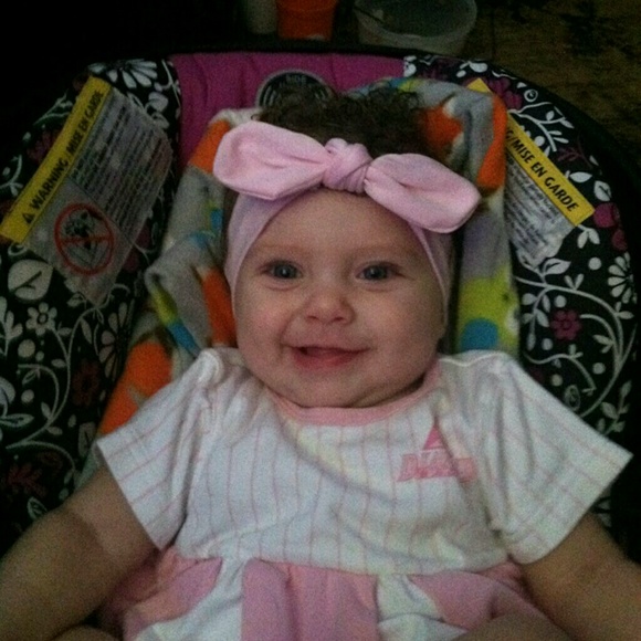 Profile Picture of Ashley Stracner (@trudithjr) on Poshmark