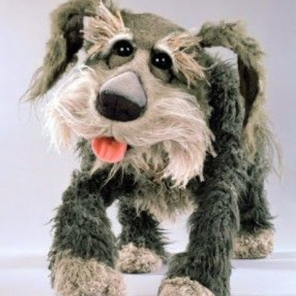 Profile Picture of Chris Perrino (@farkleface) on Poshmark