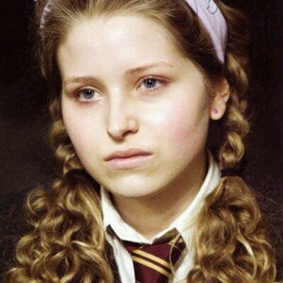 Profile Picture of LavenderBrown (@Jessie_Cave_) on Twitter