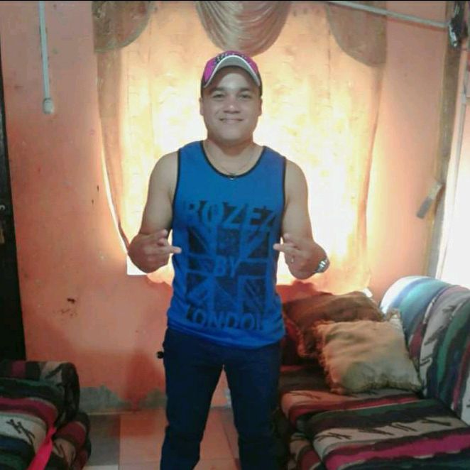 Profile Picture of _dustin.com (@_dustin.com) on Tiktok