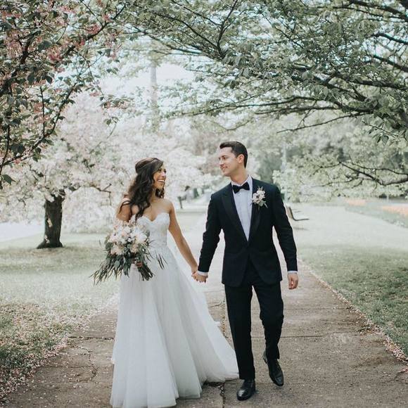 Profile Picture of Stefani Hetelekides (@shetelek) on Poshmark