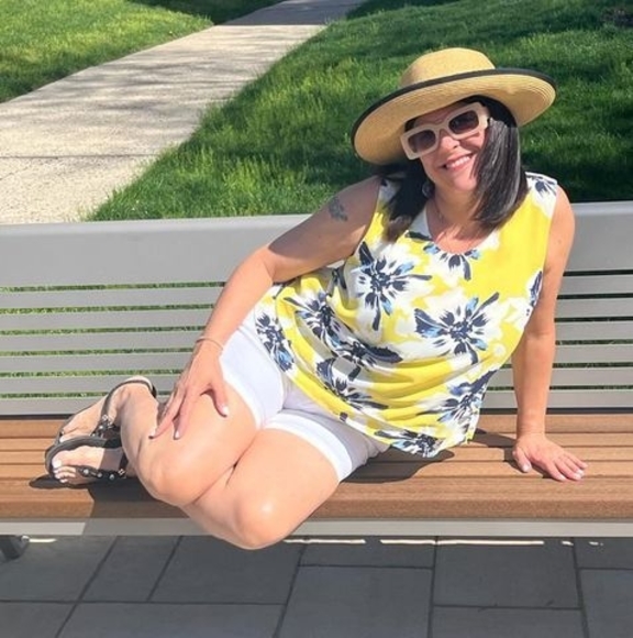 Miladys Caba - Poshmark Profile Picture of Miladys Caba (@miladyscaba) on Poshmark