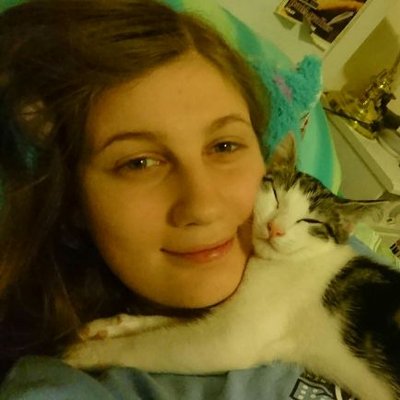 Profile Picture of Georgia  🐝 | Anti-racist/bigot/hate #BLM (@gem_scheltema) on Twitter